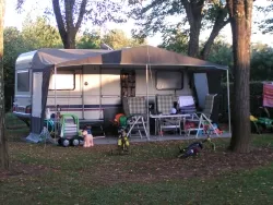 Kampeerplaats(en) - Kampeerplaats Caravan / Tent/Electricity 10 Amp/ Minimun 7 Night To Reserve/ Check In  6 Pm Maxi - image n°2 - Camping Beau Rivage