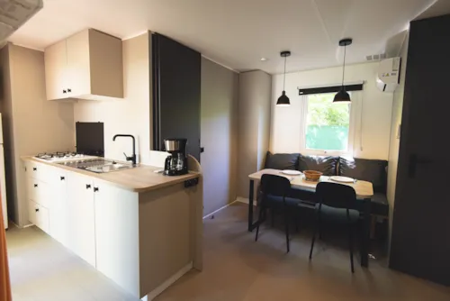 Location - Mobilhome Titania 2025  Clim 6 Pers Arrivée Maximale 18 H - image n°3 - Camping Beau Rivage