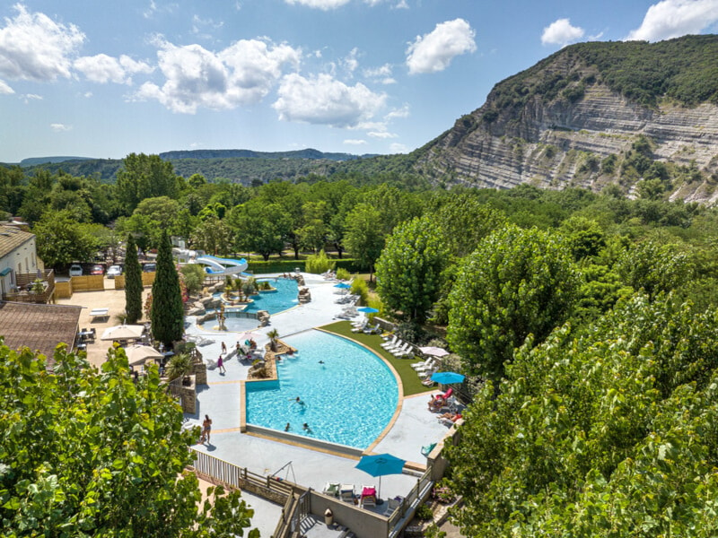 Camping Arc en Ciel - Camping - Vallon-Pont-d'Arc