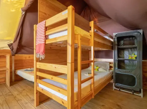 Mietunterkunft - Lodge Nature** - 4 Personen - 2 Schlafzimmer - Ohne Sanitäranlagen - image n°5 - Camping Arc en Ciel