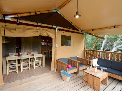 Mietunterkunft - Lodge Confort***  - 5 Personen - 2 Schlafzimmer - image n°2 - Camping Arc en Ciel
