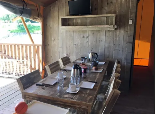 Mietunterkunft - Lodge Confort***  - 5 Personen - 2 Schlafzimmer - image n°1 - Camping Arc en Ciel