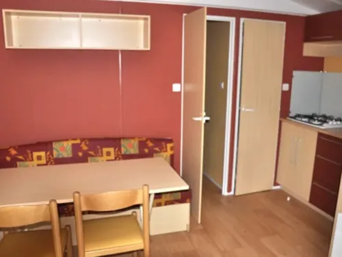 Accommodation - Cottage Java*** - 4/5 People - 2 Bedrooms - Air-Conditioning - image n°3 - Camping Arc en Ciel