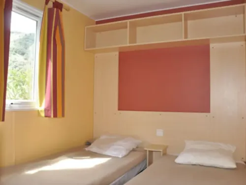 Location - Cottage Java*** - 6 Personnes - 3 Chambres - Climatisé - image n°6 - Camping Arc en Ciel