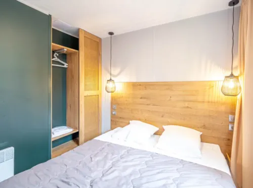 Accommodation - Cottage Cosy***  - 6 People - 3 Bedrooms - Air-Conditioning - image n°2 - Camping Arc en Ciel