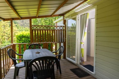 2-bedroom mobile home S