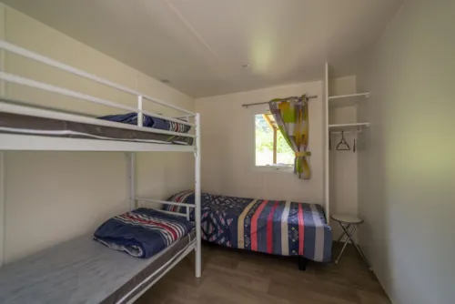 Accommodation - 2-Bedroom Mobile Home S - image n°3 - Camping Le Barutel