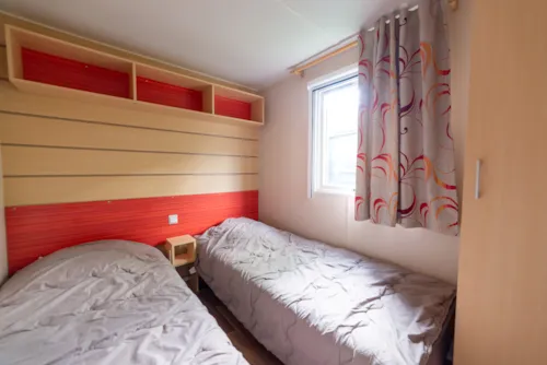 Mietunterkunft - Mobilheim 2 Zimmer D - image n°4 - Camping Le Barutel