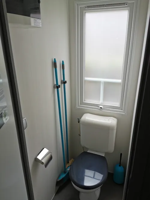 Accommodation - Mobile Home M°6 / 3 Bedrooms + Air Conditioning + Large Terrace With River View - image n°5 - Camping Le Barutel