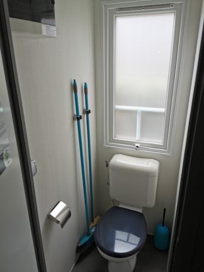 Mobile home M°6 / 3 bedrooms + air conditioning + large terrace with river view