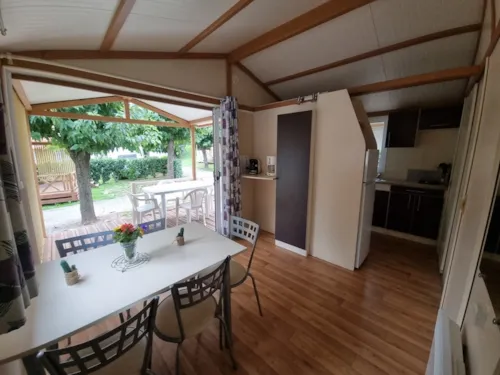 Huuraccommodatie(s) - Chalet Morea Airconditioning + Tv 5 Personen - image n°3 - Camping le Verger de Jastres