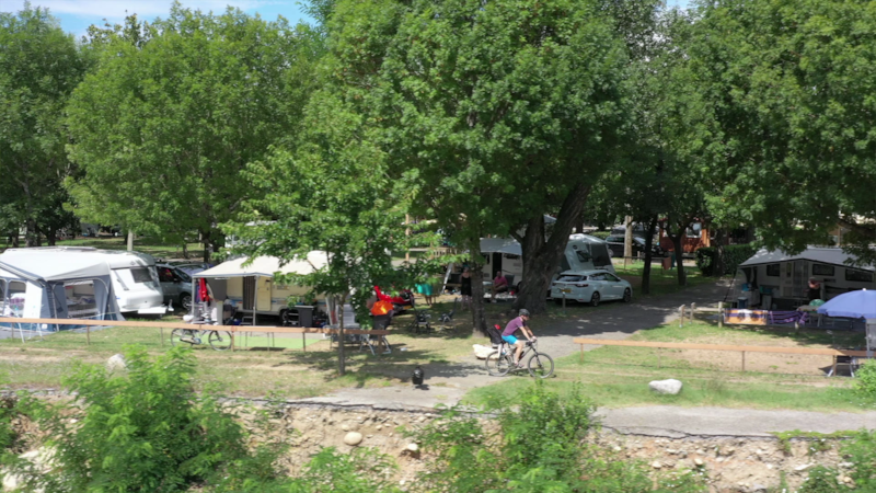 Piazzola tenda-roulotte auto / camper