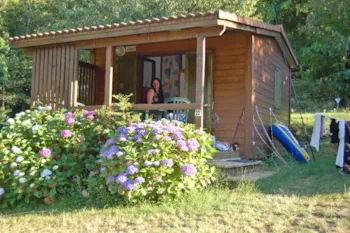 Mietunterkunft - Trapperhütte - CAMPING DE BELOS