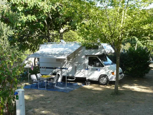 Stellplatz - Zeltplatz - image n°4 - CAMPING RELAIS DES BRISON