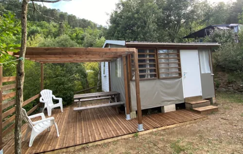 Location - Mobil-Home Fifty Sans Douche 4 Adultes  + 1 Enfant Max 12 Ans - image n°1 - CAMPING RELAIS DES BRISON