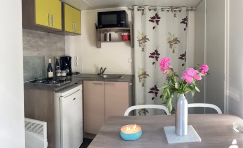 Mietunterkunft - Mobil'home Evo : 2 Erwachsene / 2 Kind Max 12 Jahr - image n°2 - CAMPING RELAIS DES BRISON