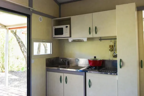 Mietunterkunft - Chalet Morea 4 Adults + 2 Children - image n°4 - CAMPING RELAIS DES BRISON