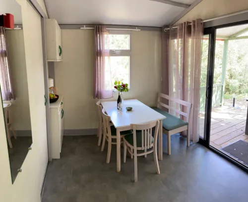 Mietunterkunft - Chalet Morea 4 Adults + 2 Children - image n°2 - CAMPING RELAIS DES BRISON