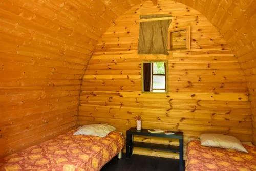 Chambre - Chambre Sans Sanitaire - image n°3 - CAMPING RELAIS DES BRISON