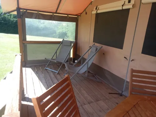 Huuraccommodatie(s) - Bungalowtent - image n°8 - Camping du Bas Larin