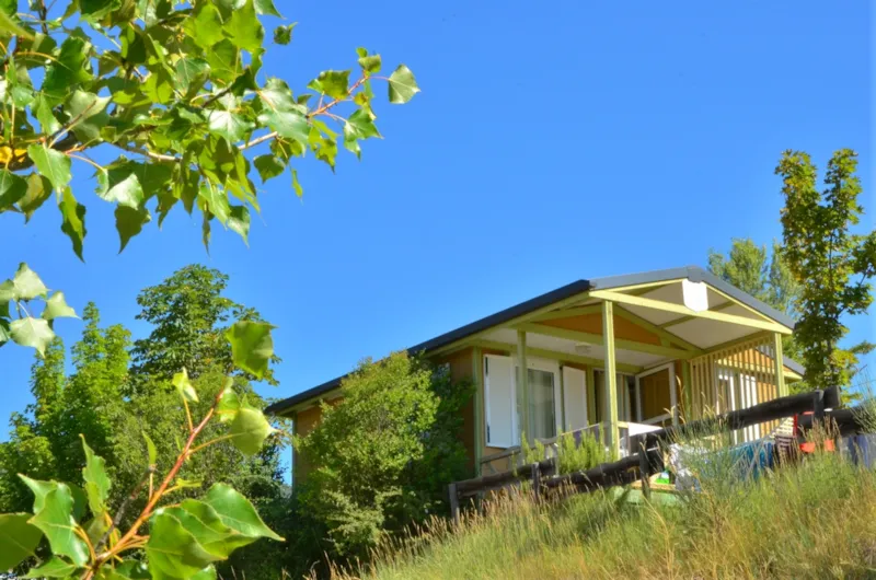 Chalet Standard "Trianon" 27M² - 2 Chambres - Terrasse Intégrée