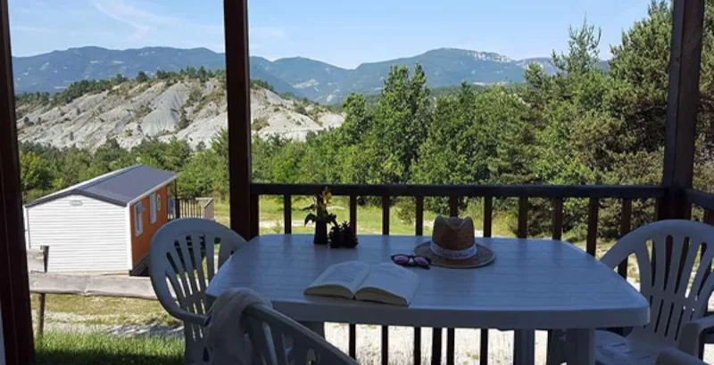 Mobil-Home Standard "Sun Roller" 27M² - 2 Chambres - Terrasse Couverte