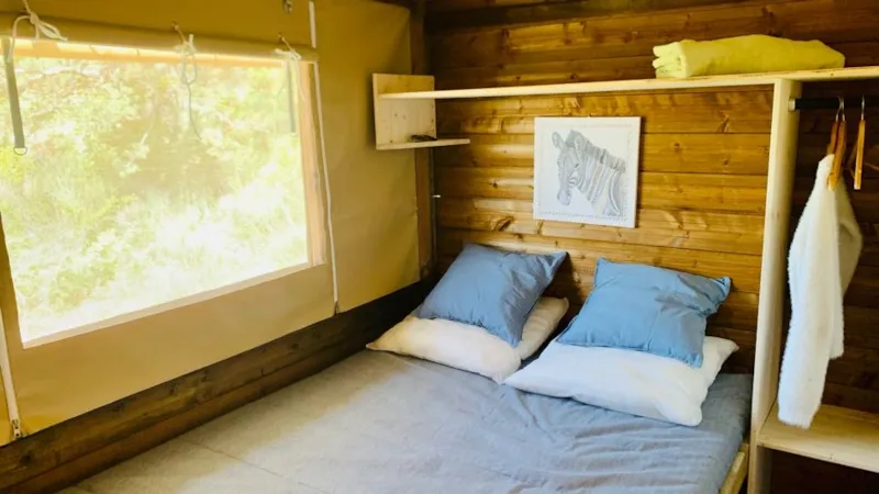 Lodge Confort "Paillotte" 35M² - 2 Chambres + Sanitaire - Terrasse Couverte