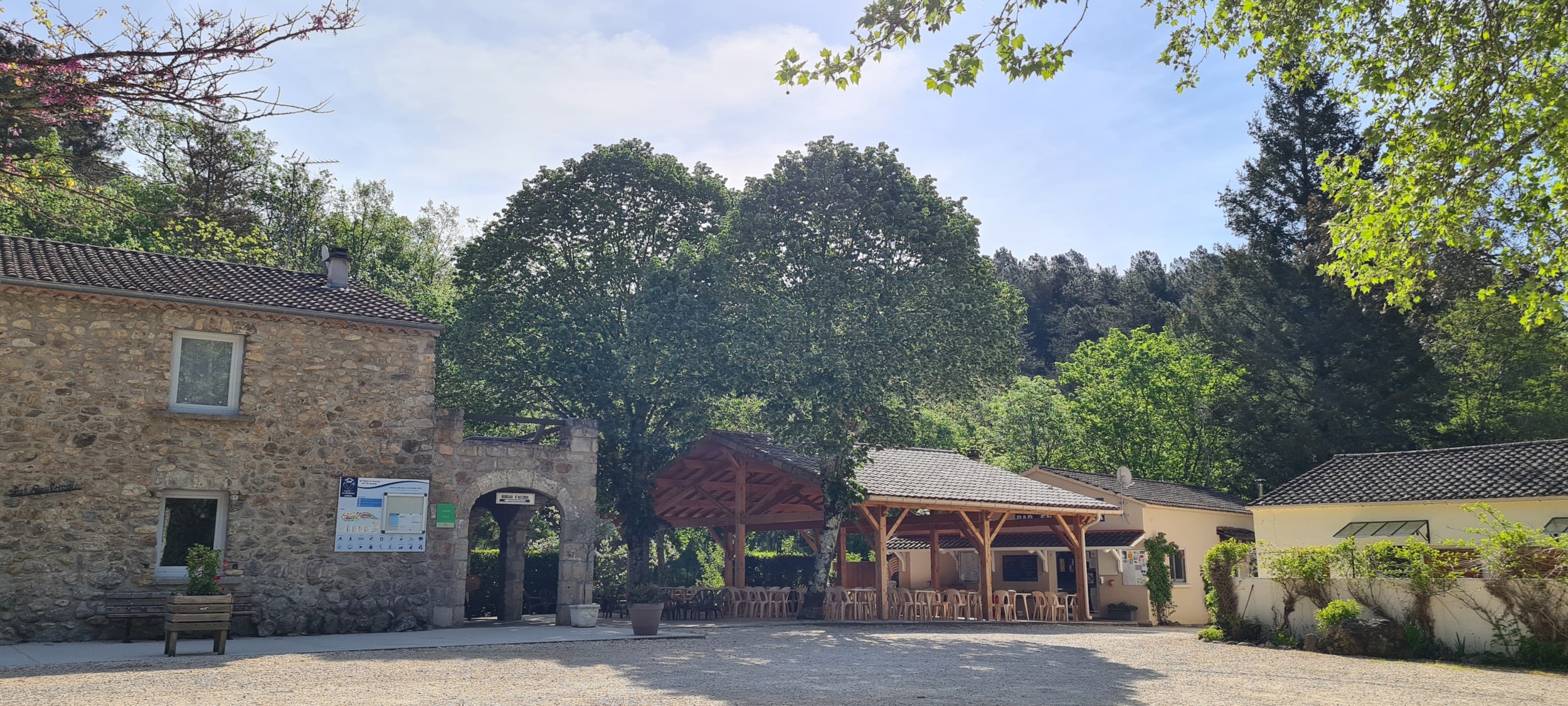 Camping Le Roubreau — Photo 2