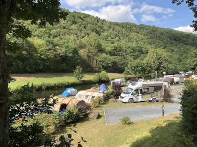 Pitch for camper + electricity ( not by the water )