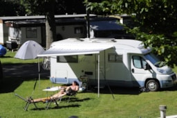 Emplacement - Emplacement Camping Car - Camping Kautenbach