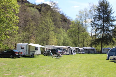 Pitch caravan, incl 2 persons