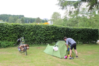Pitch Tent for hikers,cyclists and motorcyclists incl. 2 pers.