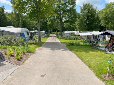 Pitch caravan XXL 125m2