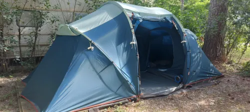 Pitch - Tent Ready To Camp For 4 People - image n°5 - Camping Les Sables