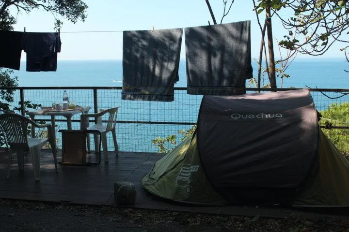 Emplacement Petite Tente 2X2 M