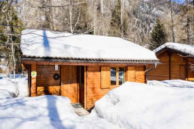 Chalet Back — 7