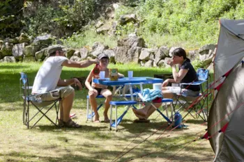 Stellplatz - Stellplatz Ohne Strom - Camping Le Lauradiol