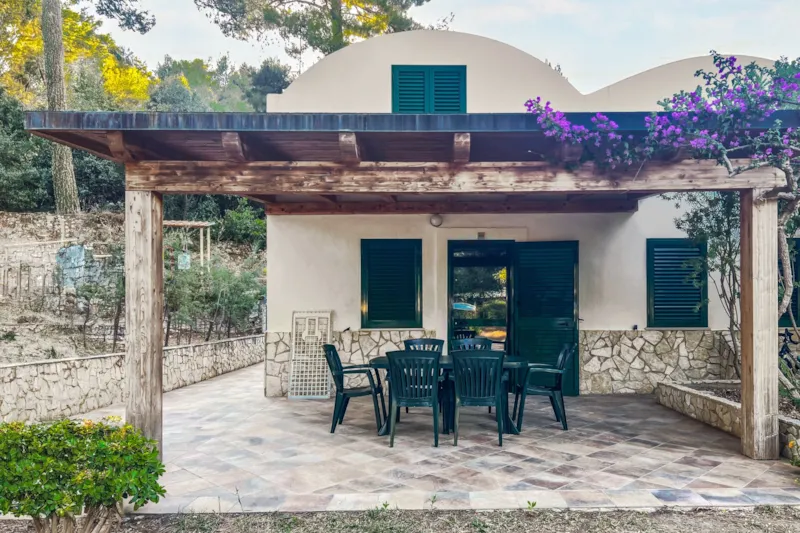 Appartement À Trois Pièces