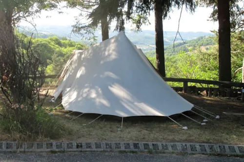 Stellplatz - Stellplatz + Zelt Oder Wohnwagen - image n°1 - Camping La douce Ardèche