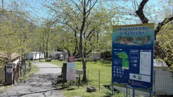 Camping Les Rives de l'Ardèche - image n°3 - Camping Direct