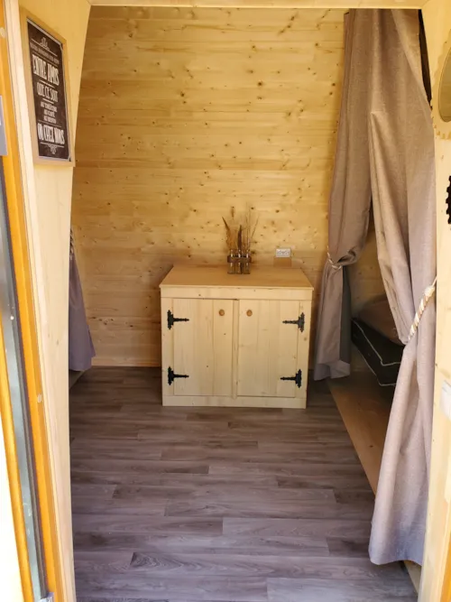 Location - Pod En Bois 4 Pers. (Sans Sanitaires Privatifs). Emplacement 16H - image n°2 - Camping Les Airelles