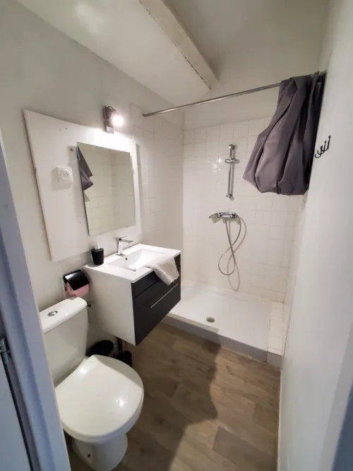 Kamer - Chambre N°5 - image n°3 - Camping Les Airelles