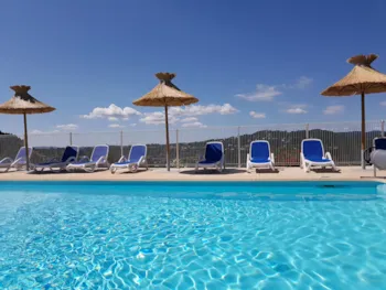 Camping Ushuaïa Villages les Pins d'Ucel - Ucamping