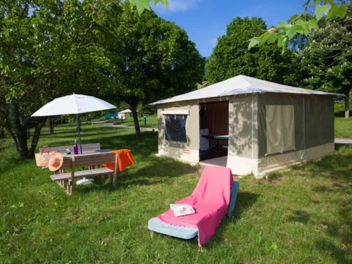 Accommodation - Squirrel - Tent 20 M² - image n°1 - Ushuaïa Villages - Camping Les Pins d'Ucel ****