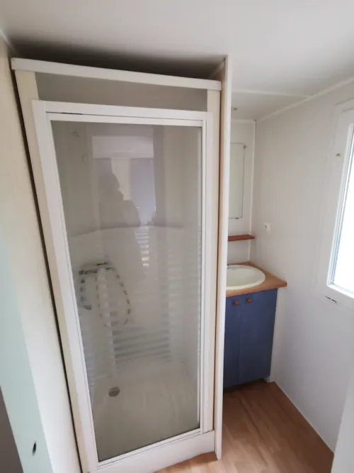 Accommodation - Mesange - Mobil-Home  28 M² - image n°7 - Ushuaïa Villages - Camping Les Pins d'Ucel ****