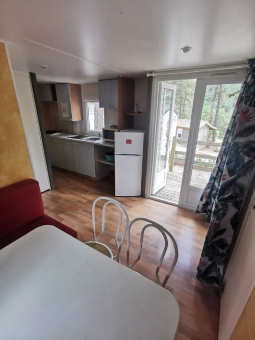 Location - Pic Vert - Mobil-Home  28 M² - image n°3 - Ushuaïa Villages - Camping Les Pins d'Ucel ****