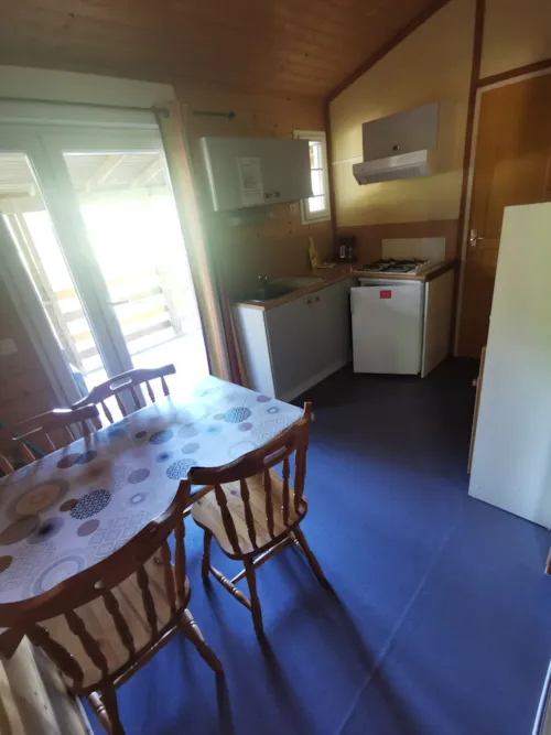 Mietunterkunft - Bruyere - Hütte 21M² - image n°3 - Ushuaïa Villages - Camping Les Pins d'Ucel ****