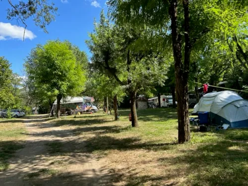 Stellplatz - Stellplatz Zelt Oder Wohnwagen - image n°1 - CAMPING BEAUSSEMENT