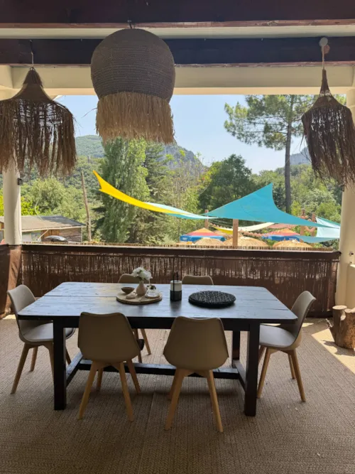 Mietunterkunft - Ferienhaus 60M² + Überdachte Terrasse 25M² - image n°1 - Camp des Gorges | Camping Nature ***