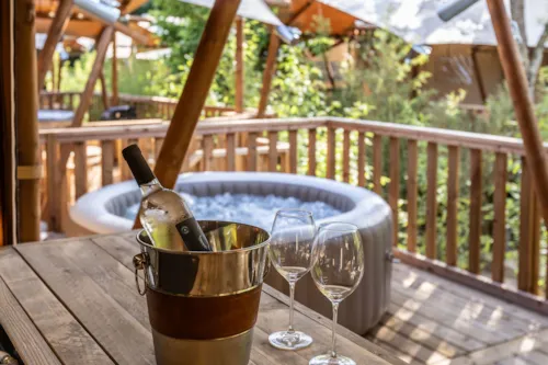 Huuraccommodatie(s) - Chalet Luxury Spa Clim 7Pers - image n°7 - Camping Aloha Plage****